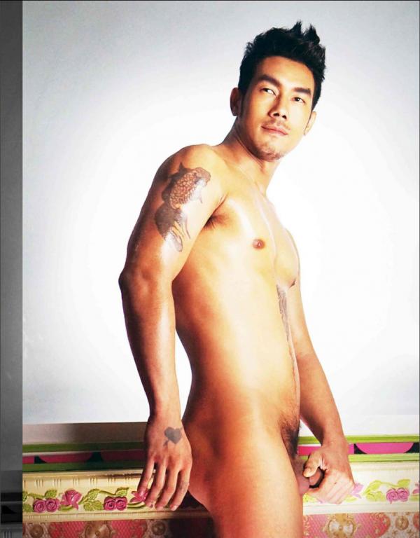 MAN-OMG-3---Guy-On-Hot-Street